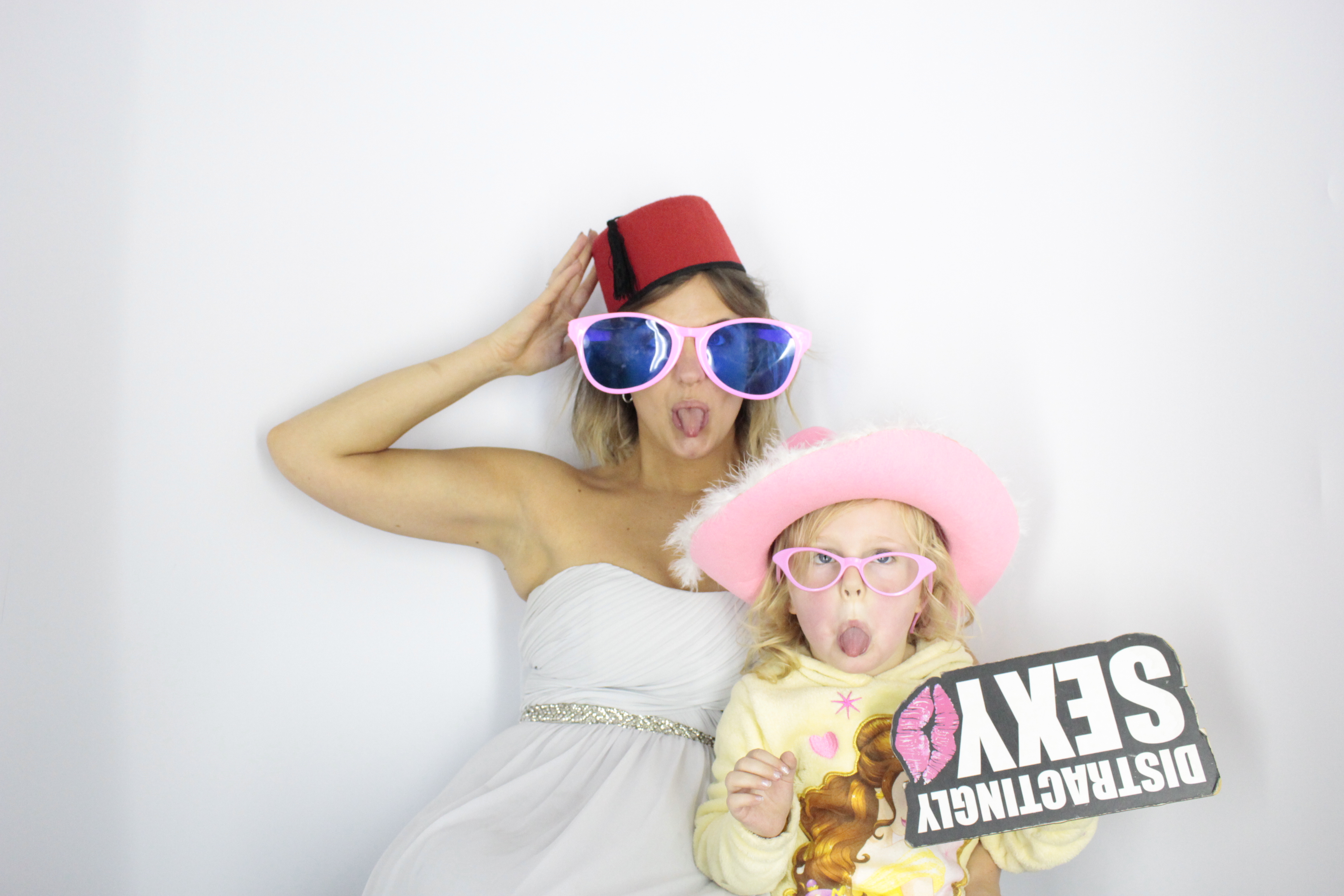 Darren and Claire’s Wedding  | View more photos from the event at gallery.myphotoboothexperience.co.uk/u/MyPhotoBoothExperienceLtd/Darren-and-Claire’s-Wedding